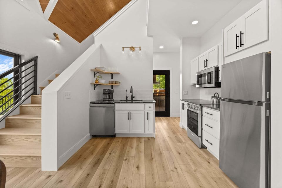 Main floor kitchen