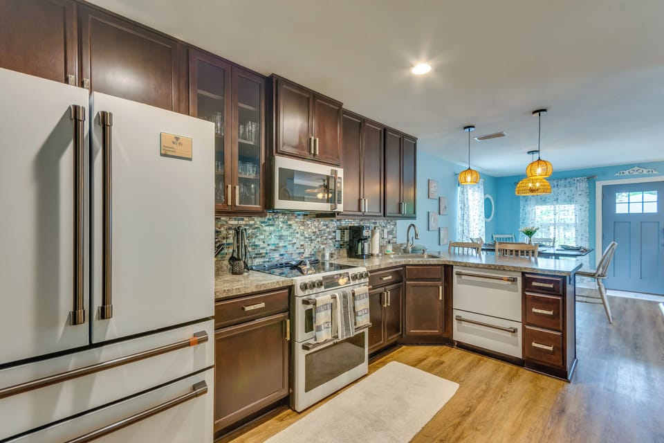 Property Interior | Single-Story Home