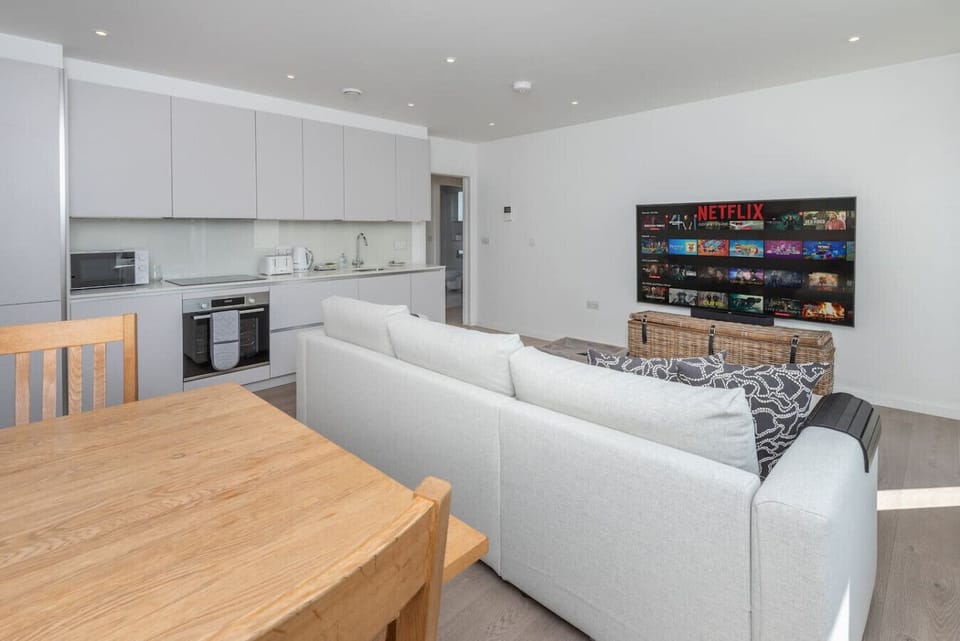 Relax, stream your favorites, and enjoy time together in one open space