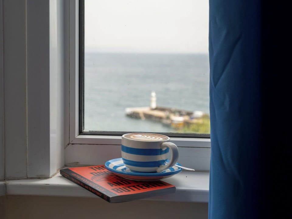 Coffee Cup, Tableware, Cup, Serveware, Drinkware, Sea, Dishware, Teacup