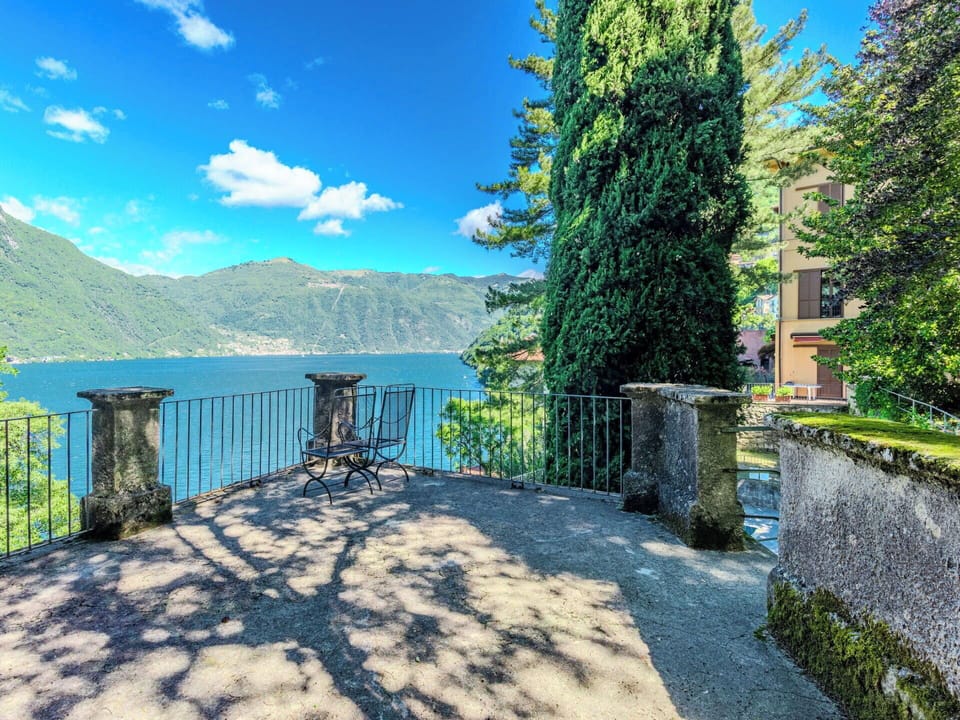 Balcony, Villa