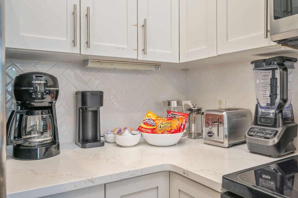 Fully stocked kitchen perfect for gatherings