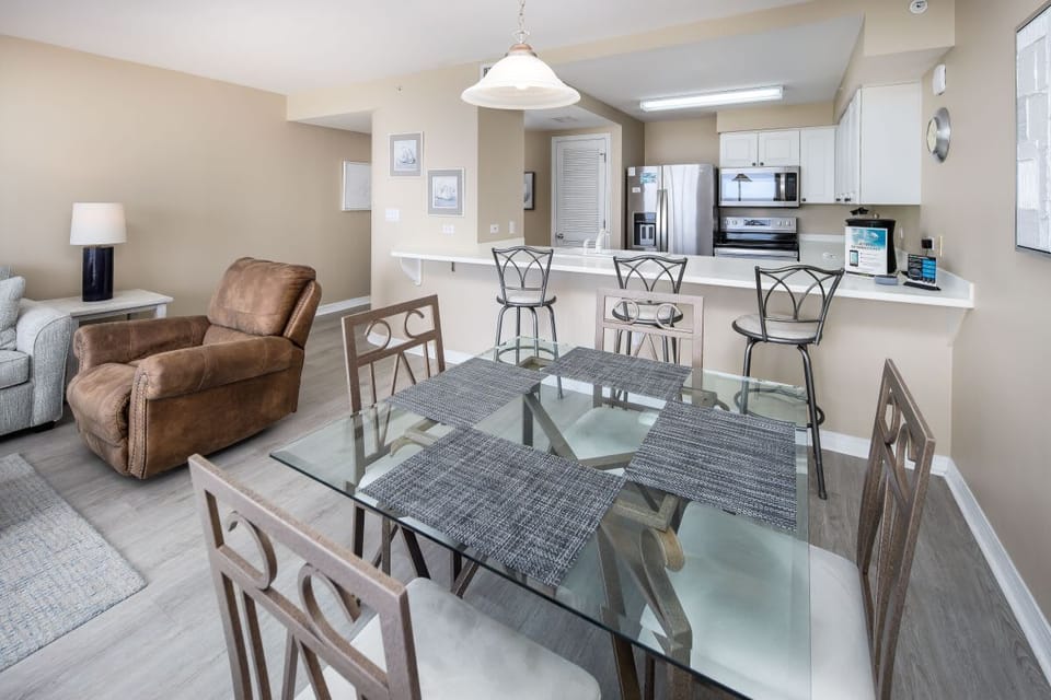 Dining Room Table with seating for four