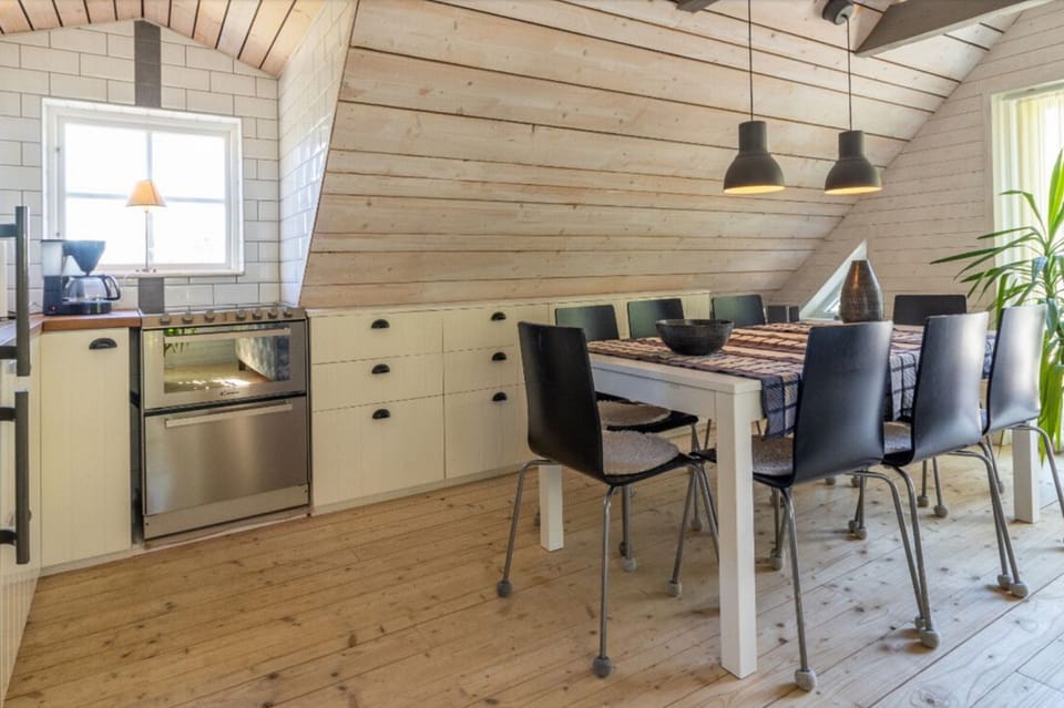 Kitchen and dining area