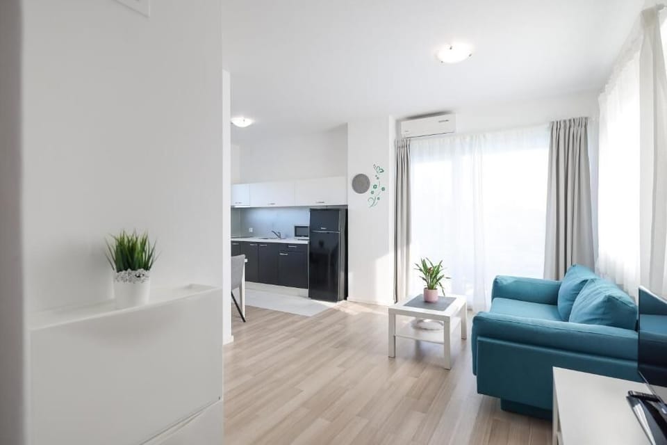 Living room 2