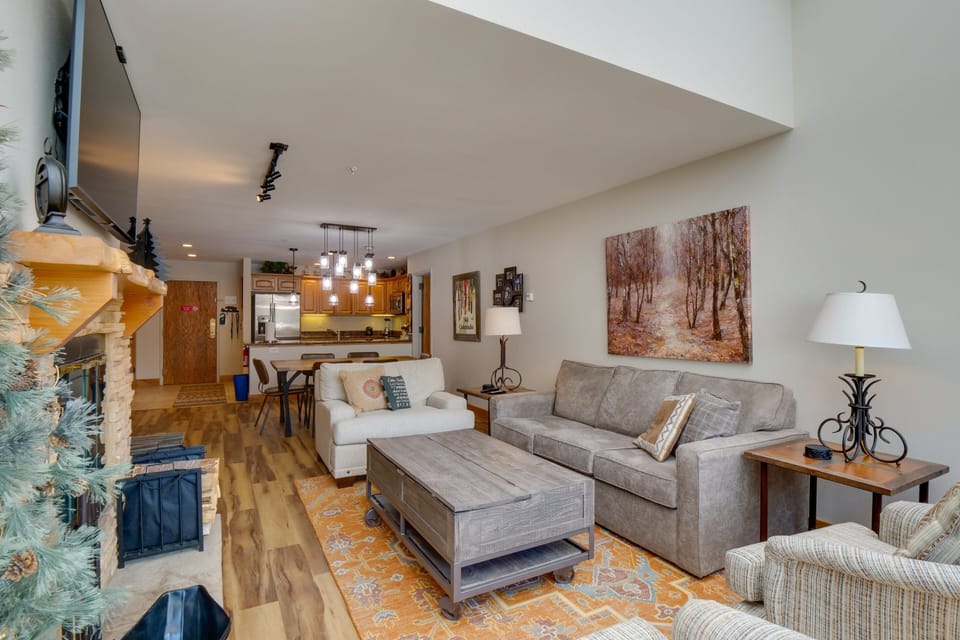 Furniture, Indoors, Living Room, Room, Couch