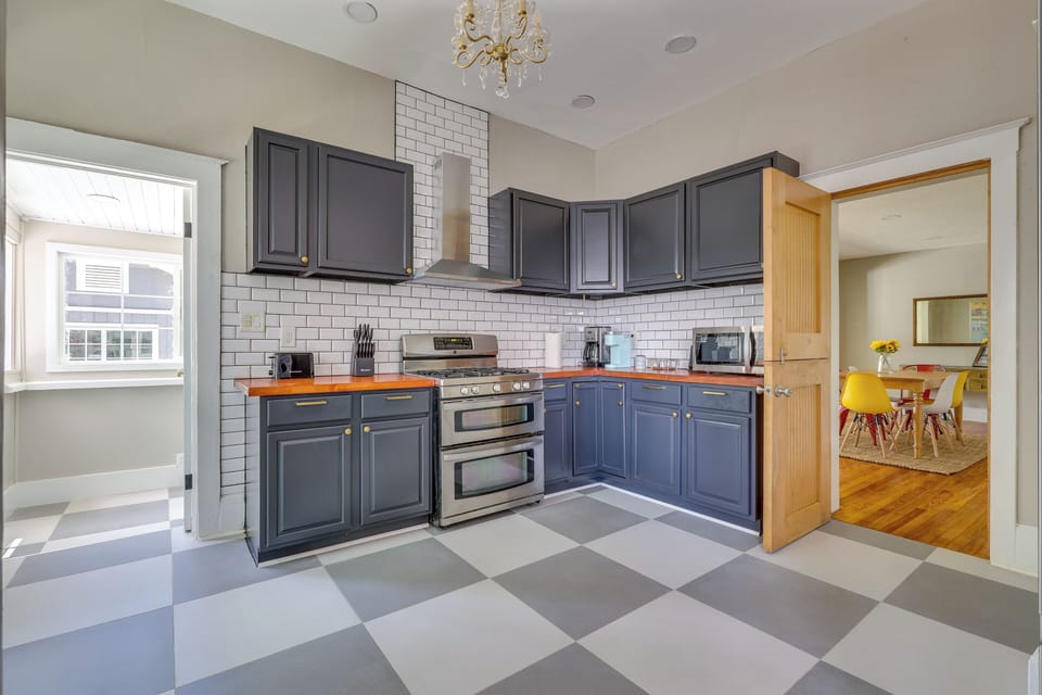 Kitchen | Central Heating & A/C