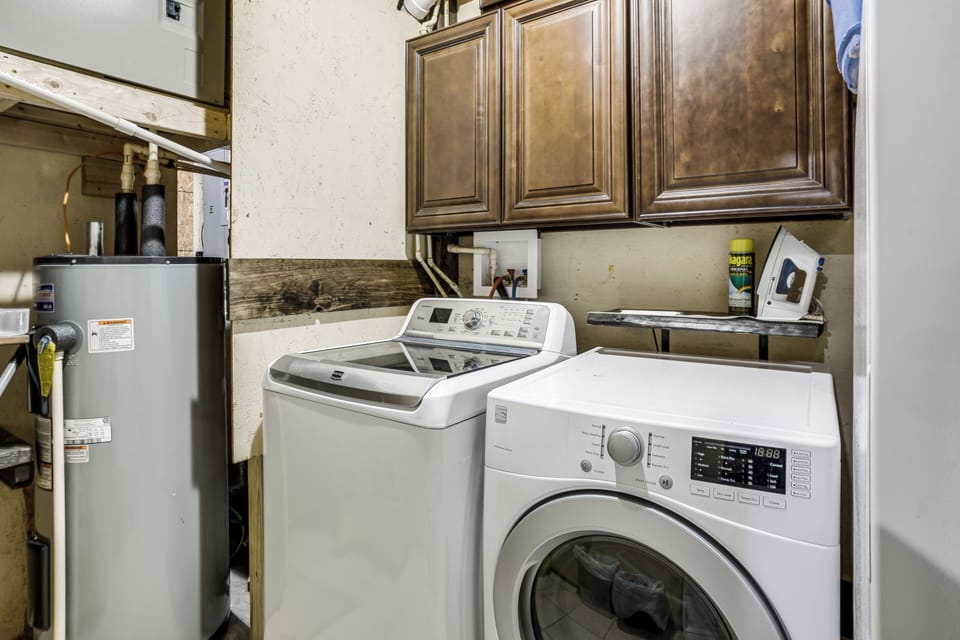 Washer & Dryer