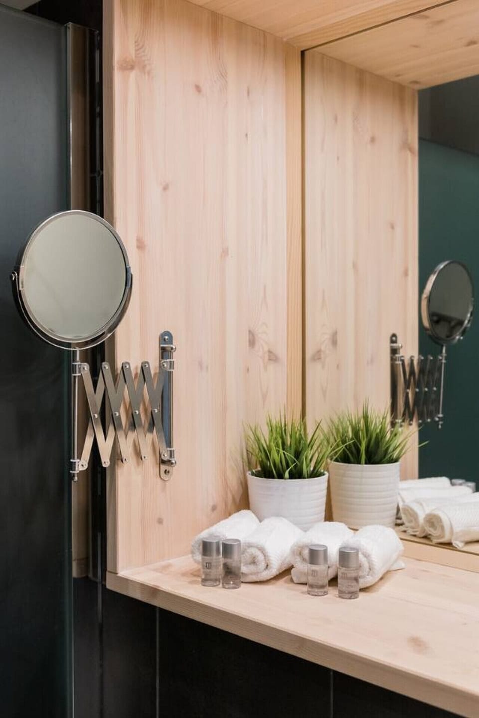 Bathroom amenities