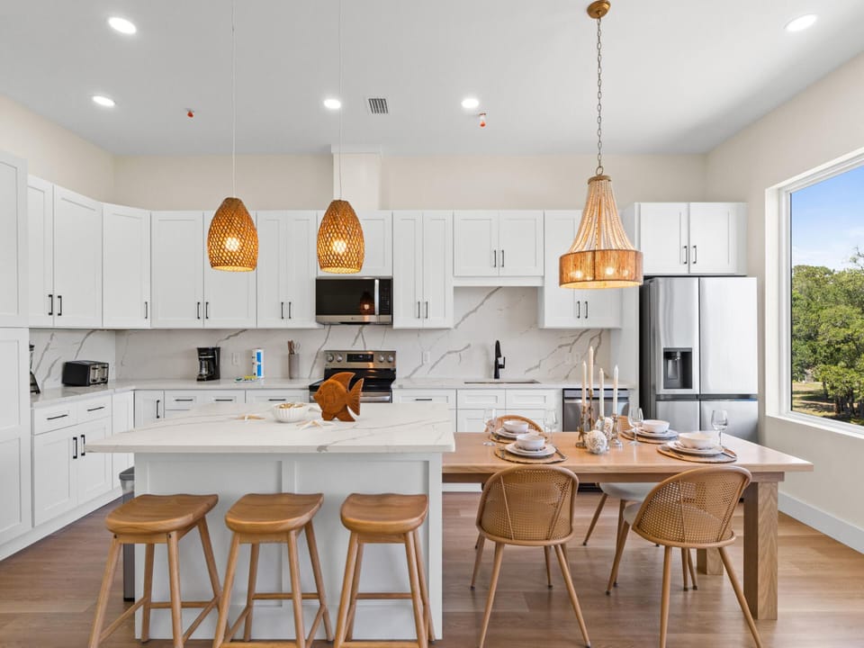 3010 Whispering Sand A - Kitchen - Island Seating - Second Floor