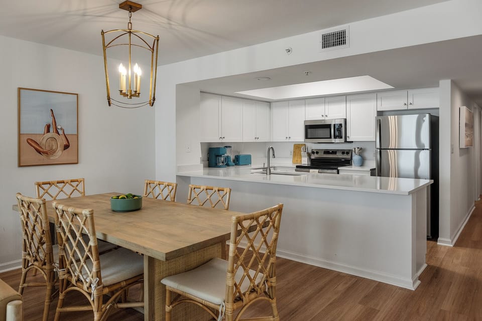Enjoy meal time in your dining room