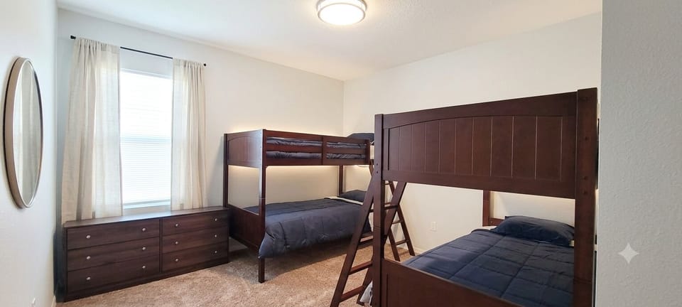 room, indoor, bed