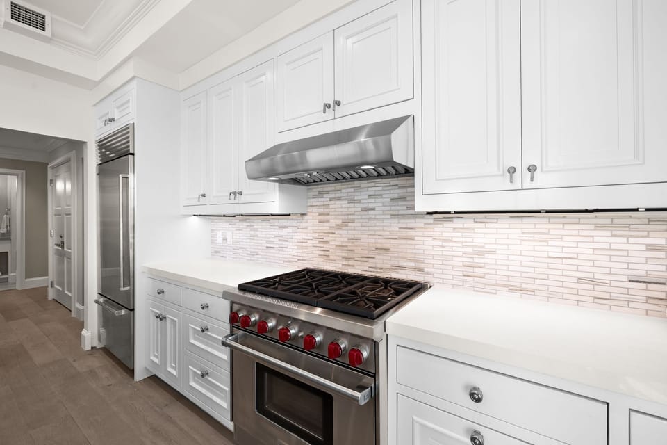 Fully equipped Wolf and Subzero kitchen