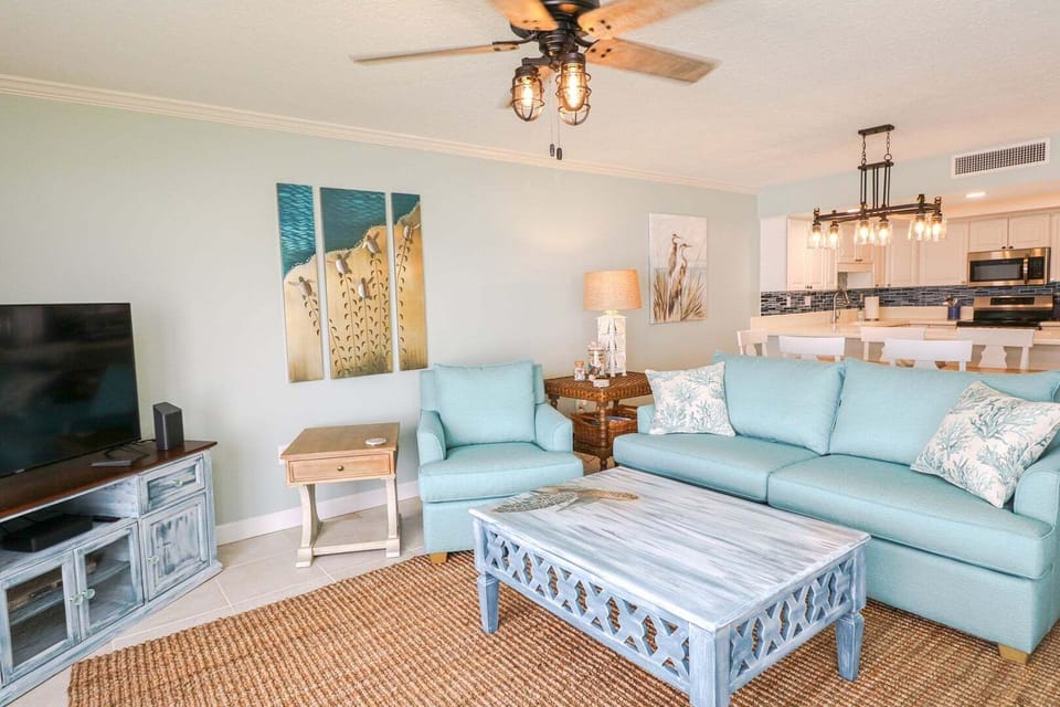 St. Augustine Beach Rentals Living Room