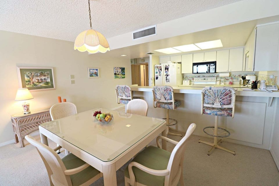 St. Augustine Ocean Front Rentals Dining Room