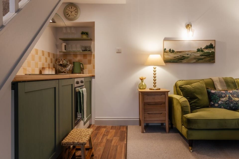 Rich Hall Photography-Little Cottage-16