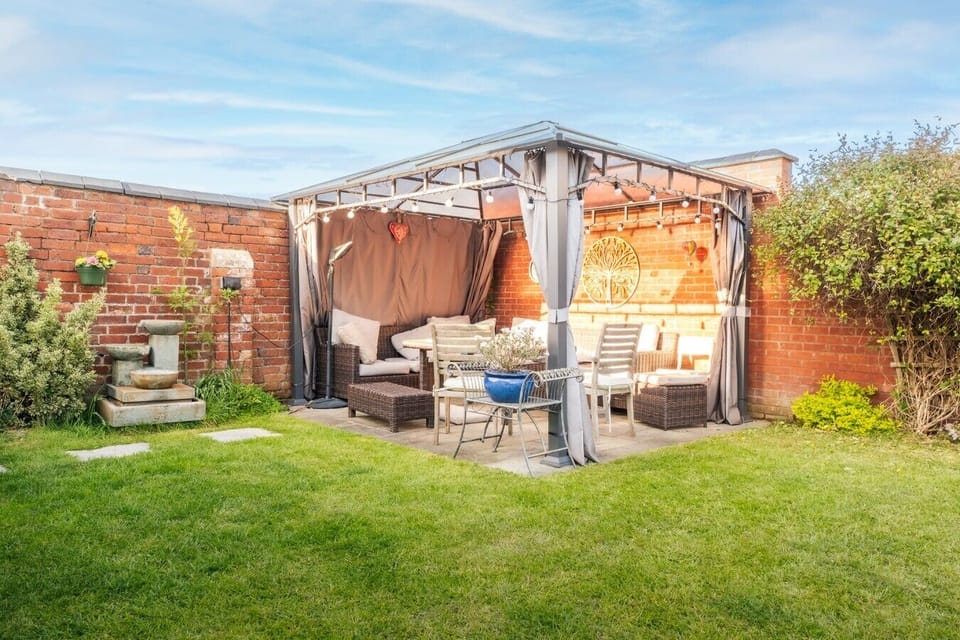 Rich Hall Photography-Chapel Lane-143 (1)