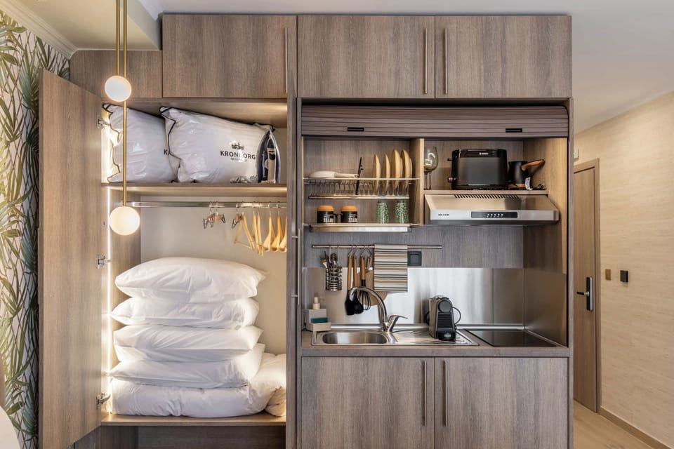 Fully Equipped Kitchenette with Wooden Accents
