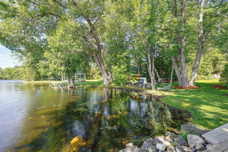 Private Dock | Kayaks | Canoes