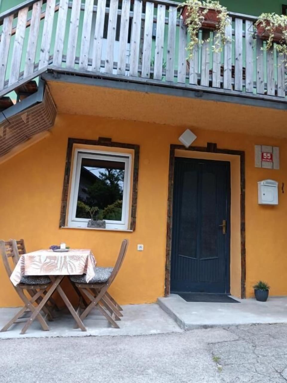 Outdoor seating and entrance