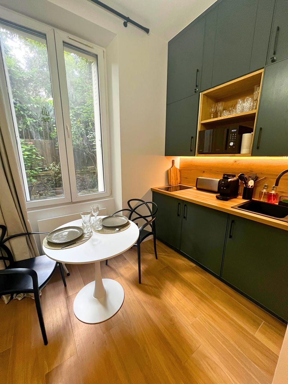 Private kitchen