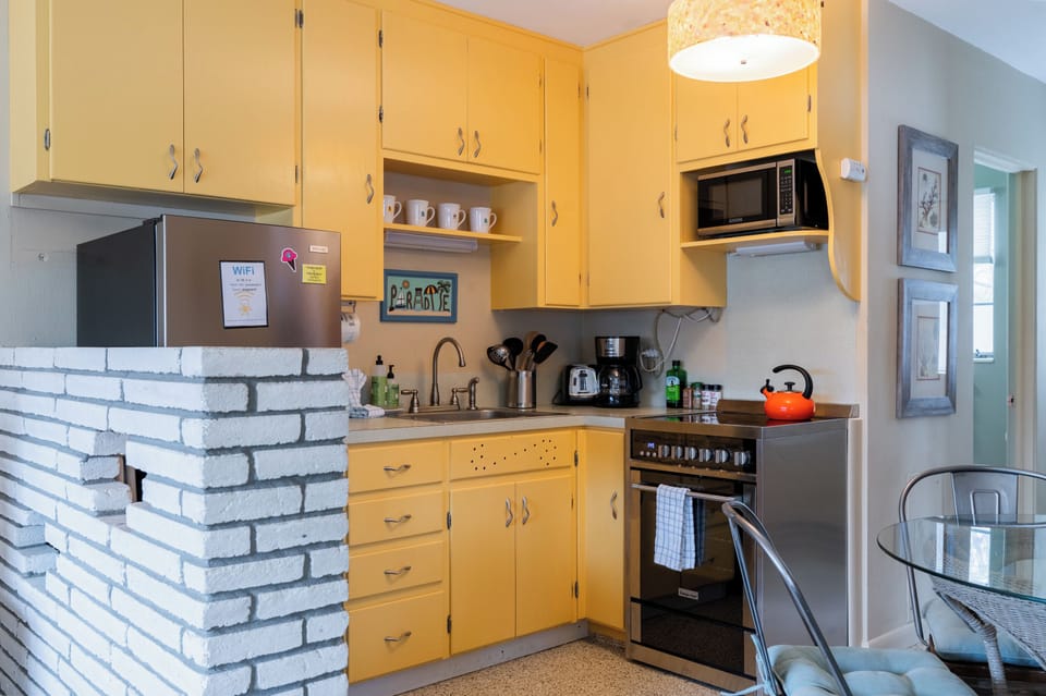 Full kitchen for those dinners at home