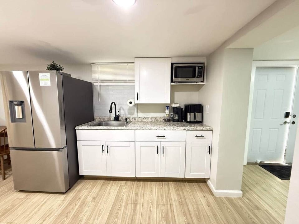 Fully-equipped Kitchen