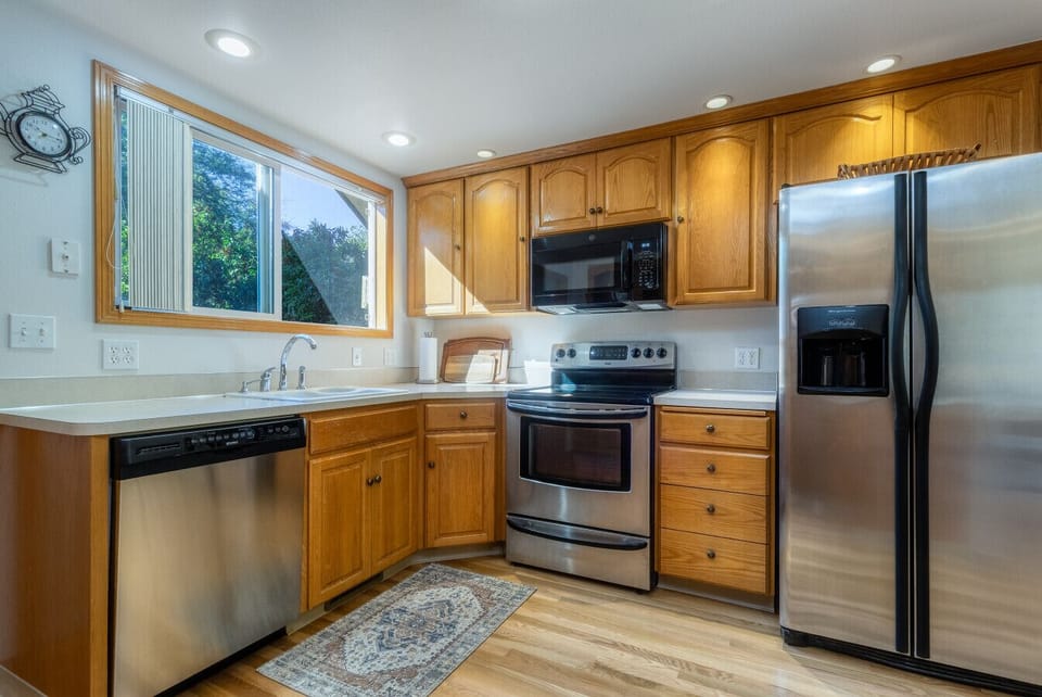 Large kitchen with lot`s of storage