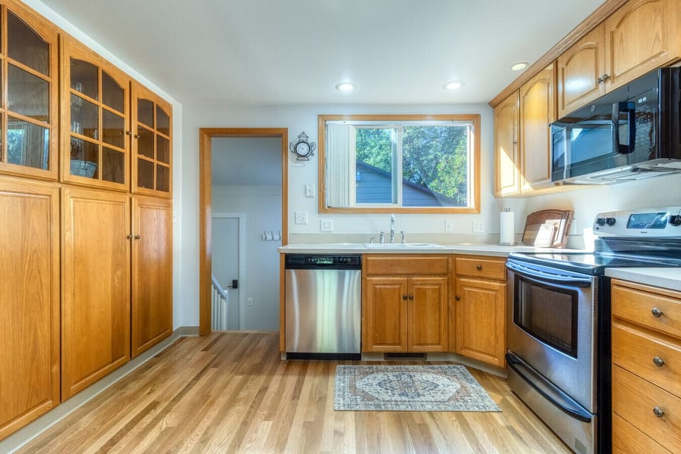 Large kitchen with lot`s of storage