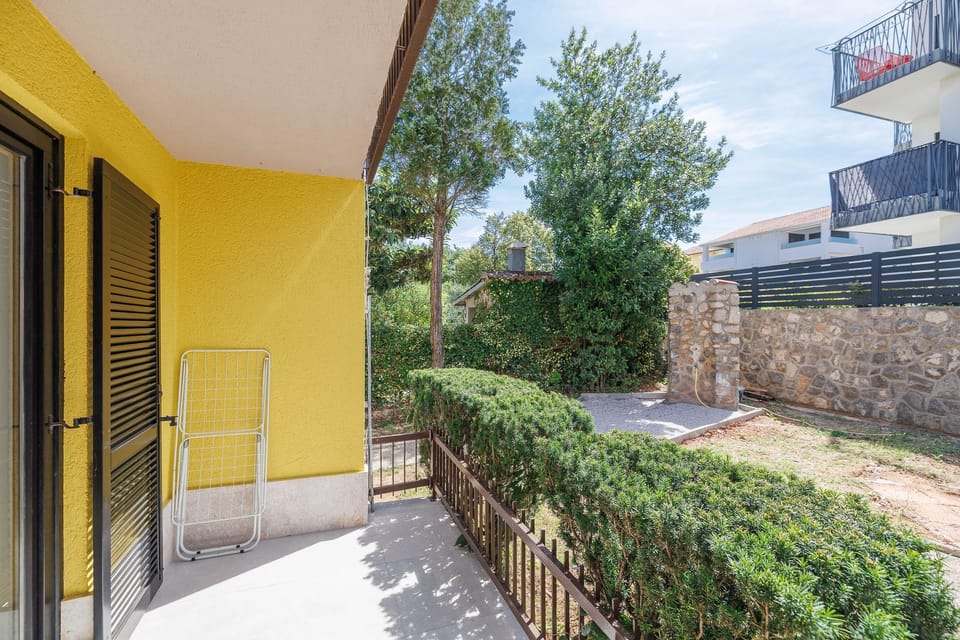 Terrace 2