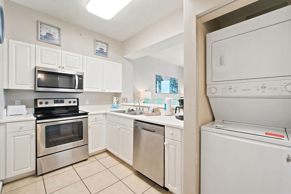 Kitchen with in Unit Washer and Dryer