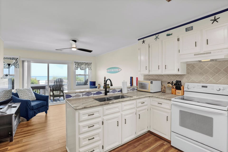 Kitchen - Kitchen