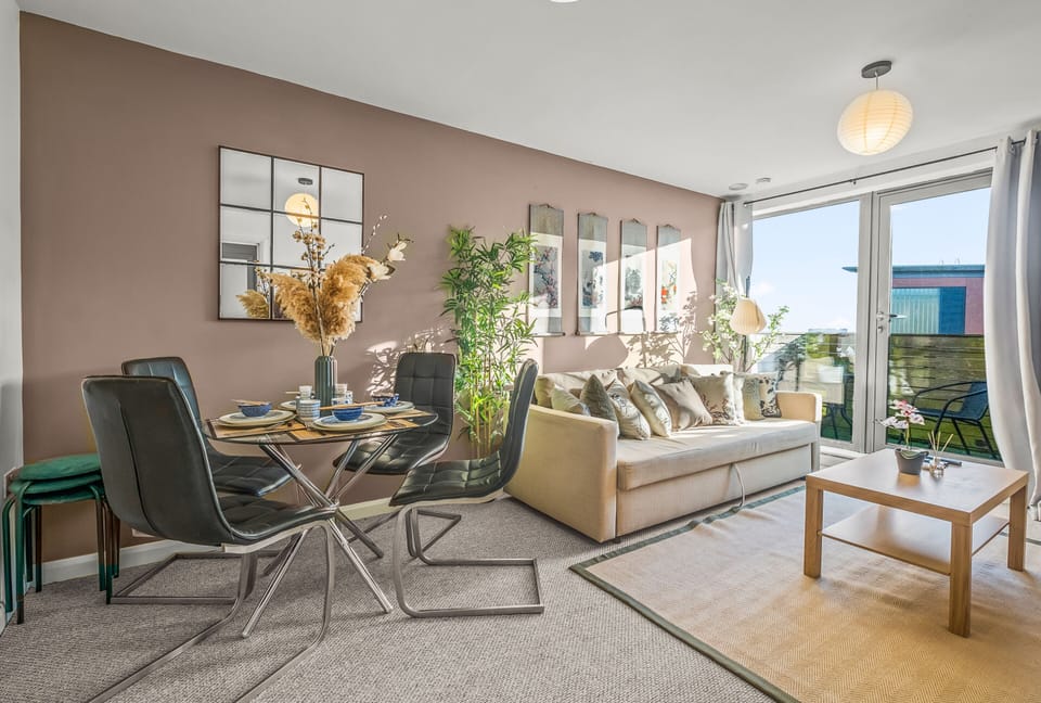Spacious living and dining area for relaxing and entertaining guests.