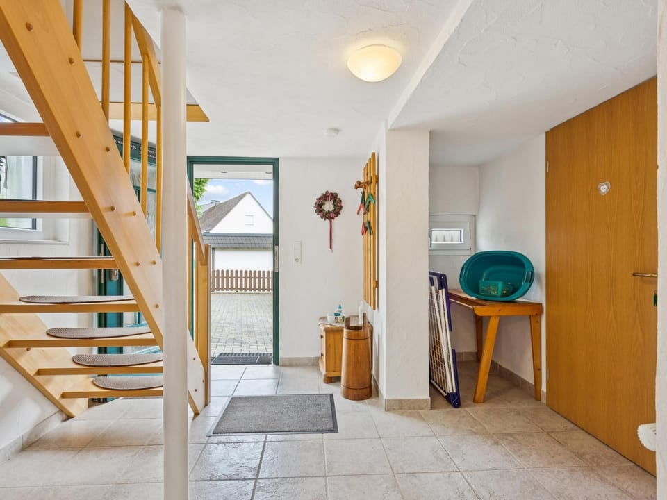Entrance / Reception