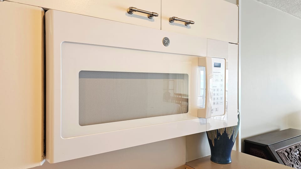 Microwave