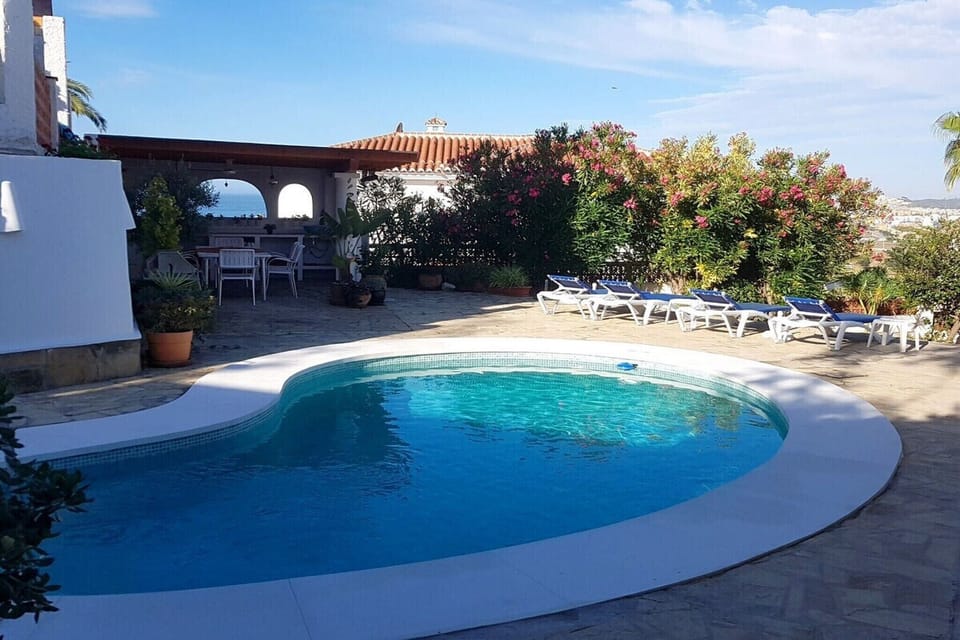 Holiday Home Swimming Pool