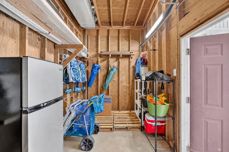 All beach essentials included with your stay! Towels, chairs, wagon, toys.