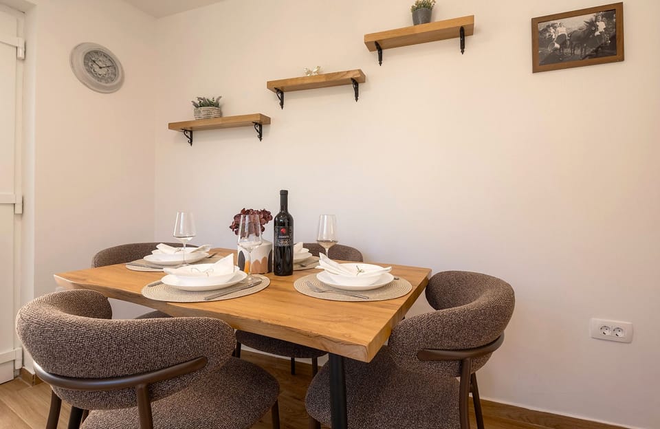 Holiday House Blazov Dvor House in Zadar County