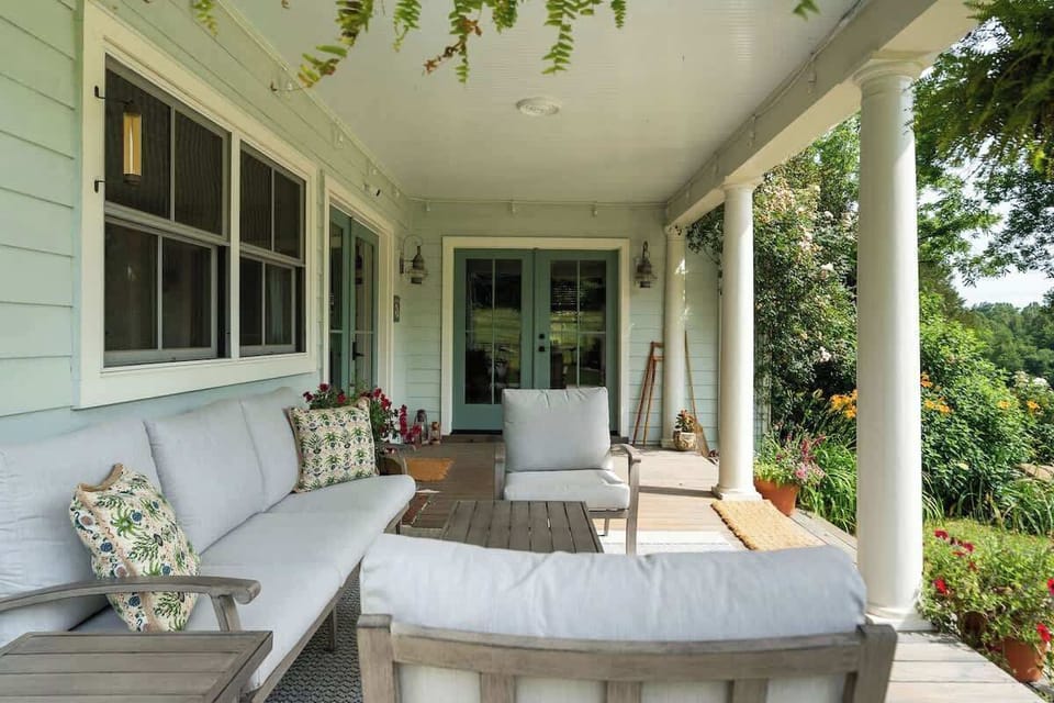 Side Door Entrance 
