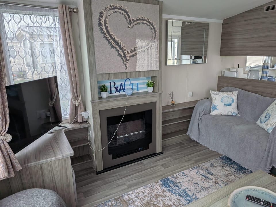 Essex is the perfect destination for a last minute break, offering everything from vibrant towns to peaceful nature reserves