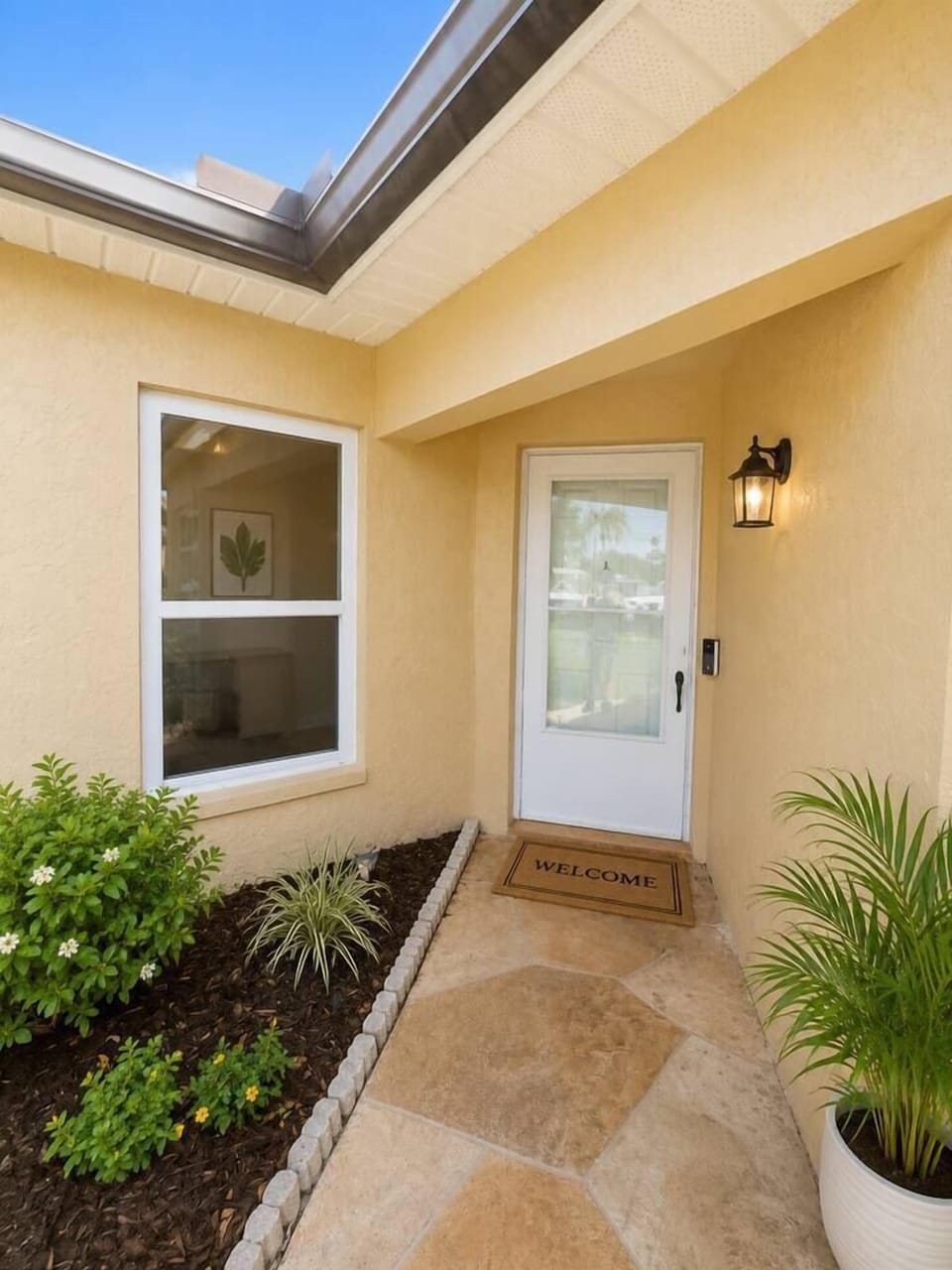 Private Front Entry