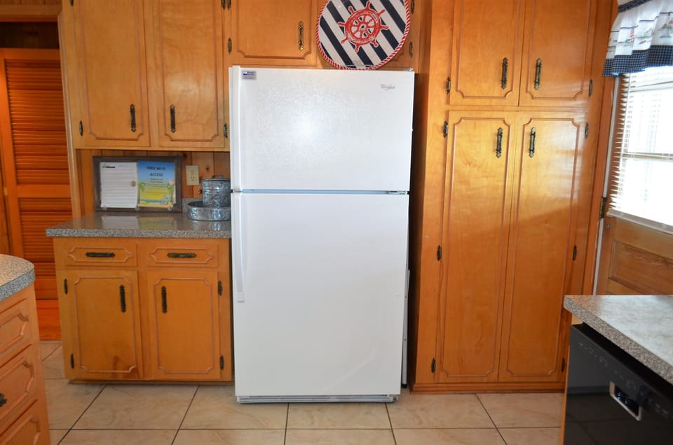 the fully equipped kitchen.