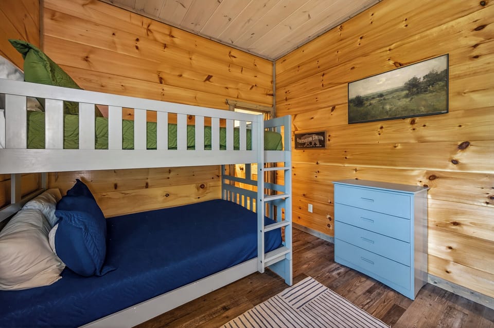 Double over double bunk bed