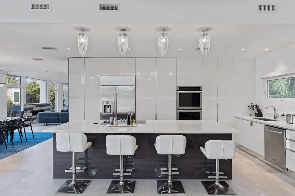 Kitchen Island with Breakfast Bar