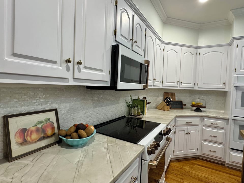 Kitchen, includes 3 ovens. 