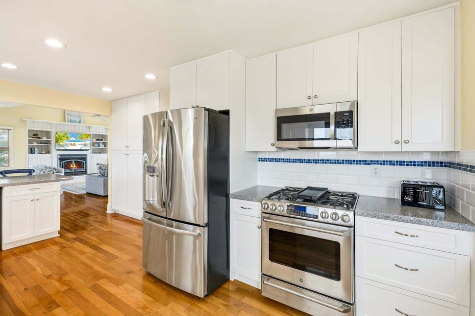 Top level: Kitchen.