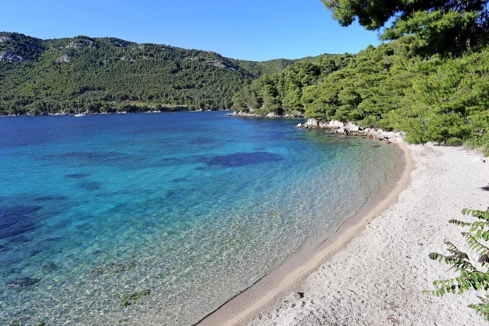 Nearby beaches