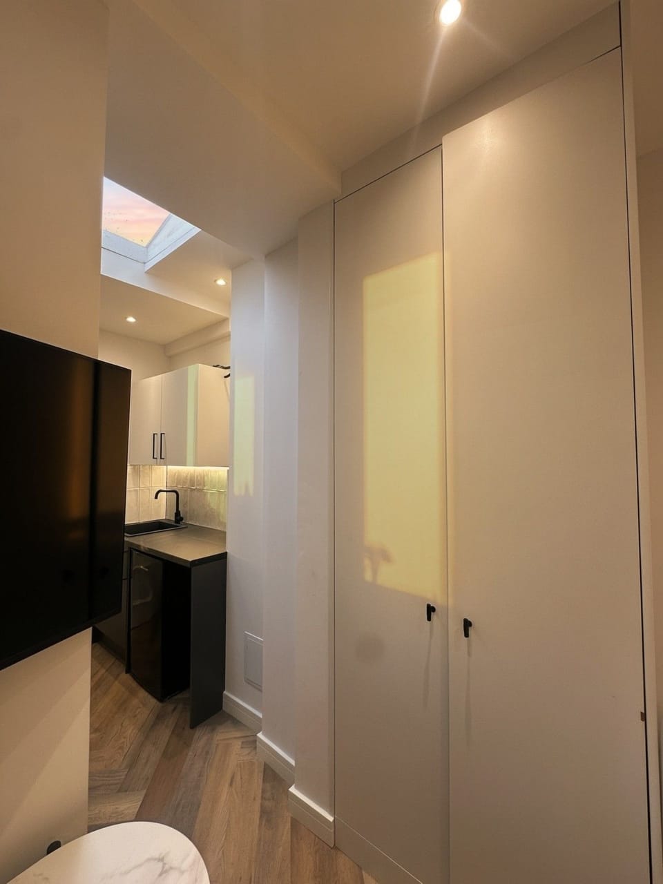 A Convenient West London Base for Business Travellers