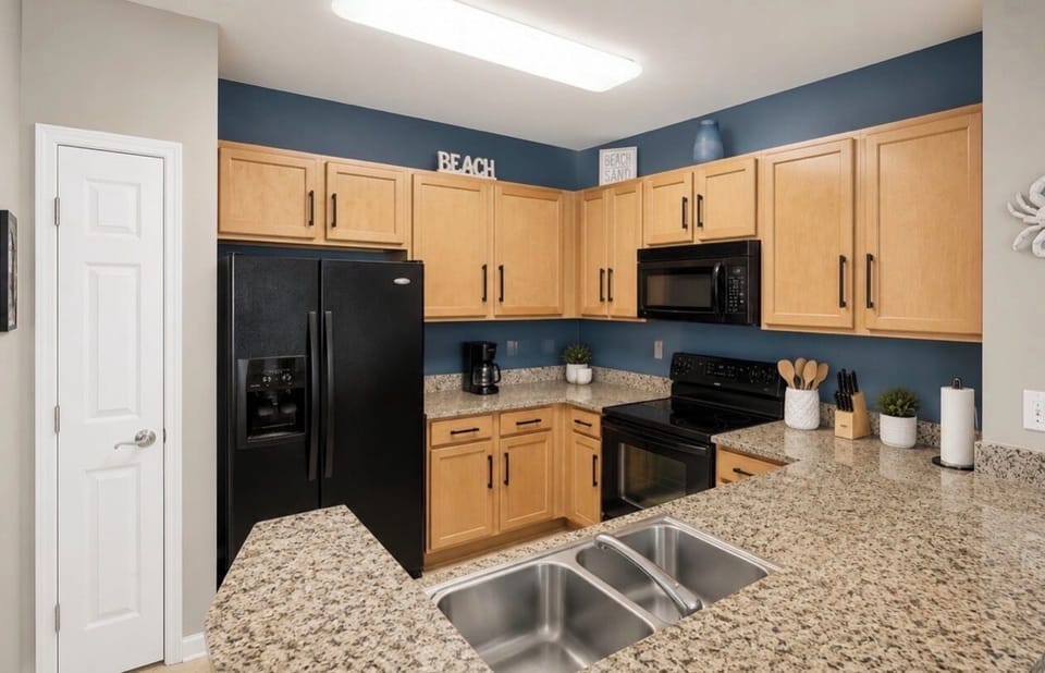 The Palms of Destin 2303 - Fully Equipped Kitchen