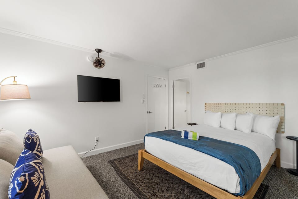 Queen Room